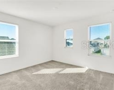 911 Alvanley Court - Photo Thumbnail 6