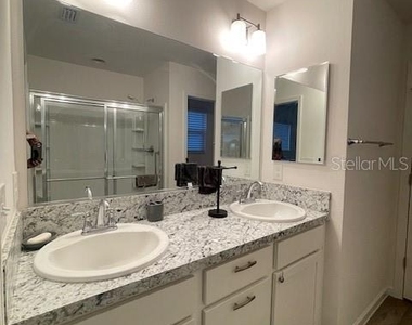 5541 Goodman Court - Photo Thumbnail 14