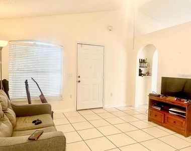 13087 Odyssey Lake Way - Photo Thumbnail 2