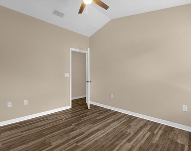 3360 Windleshore Way - Photo Thumbnail 12