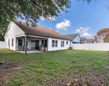 10665 Huntridge Road - Photo Thumbnail 2
