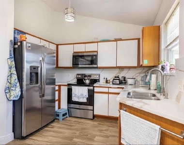 10665 Huntridge Road - Photo Thumbnail 8