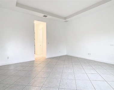 8325 Topsail Place - Photo Thumbnail 26