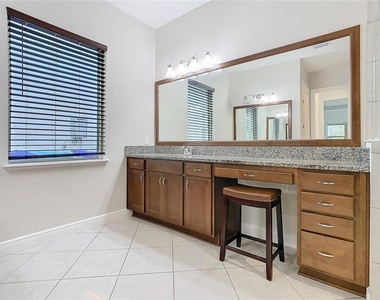 8325 Topsail Place - Photo Thumbnail 33