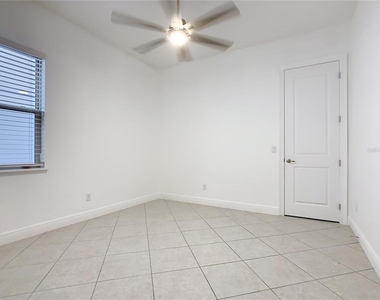 8325 Topsail Place - Photo Thumbnail 37