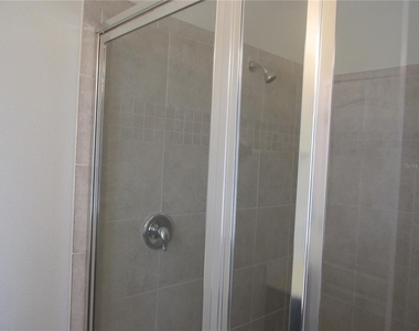 2404 Sabastian Street - Photo Thumbnail 11