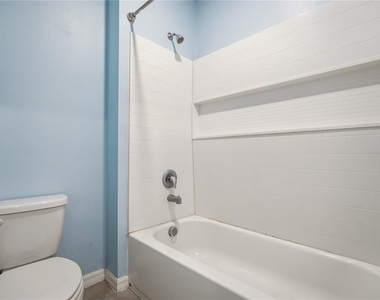 1711 Setter Avenue - Photo Thumbnail 29