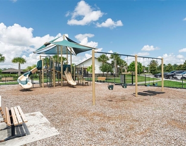 5103 Caspian Street - Photo Thumbnail 37