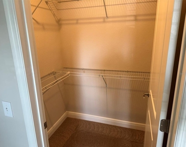 2460 Ann Rou Road - Photo Thumbnail 10