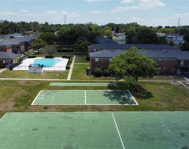 5317 Curry Ford Road - Photo Thumbnail 13
