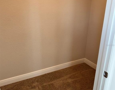 2420 Ann Rou Road - Photo Thumbnail 6