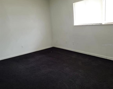 2222 Silver Pines Place - Photo Thumbnail 9