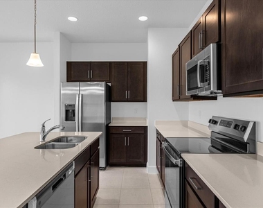 1336 Captiva Cove - Photo Thumbnail 6