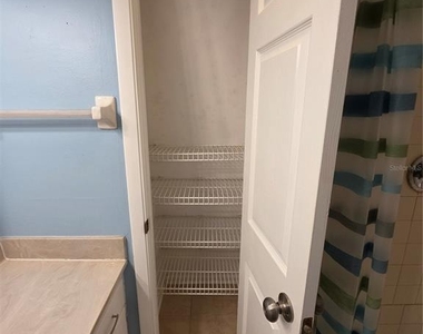 3824 Saxon Drive - Photo Thumbnail 25