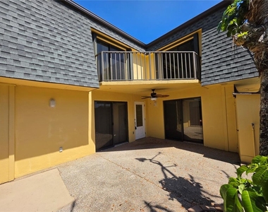 3824 Saxon Drive - Photo Thumbnail 1