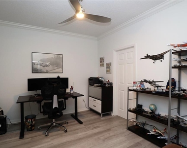 8248 Tivoli Drive - Photo Thumbnail 34