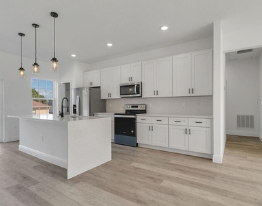 15701 Sw 23rd Court Road - Photo Thumbnail 12