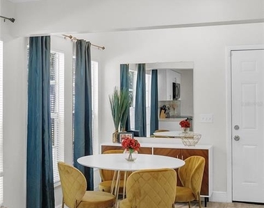 122 S Bulova Drive - Photo Thumbnail 6
