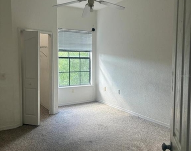 6149 Metrowest Blvd - Photo Thumbnail 3