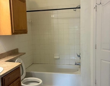 6149 Metrowest Blvd - Photo Thumbnail 4
