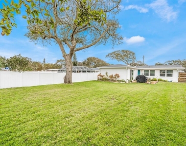 809 E 15th Avenue - Photo Thumbnail 34
