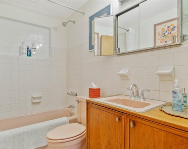 809 E 15th Avenue - Photo Thumbnail 22