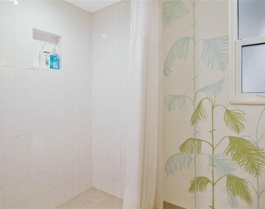 809 E 15th Avenue - Photo Thumbnail 25