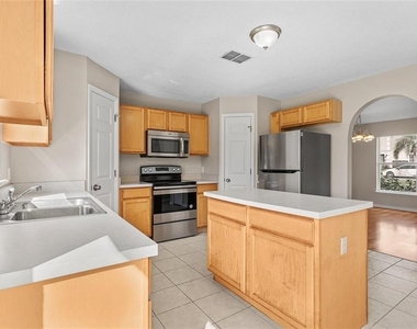14126 Econ Woods Lane - Photo Thumbnail 4