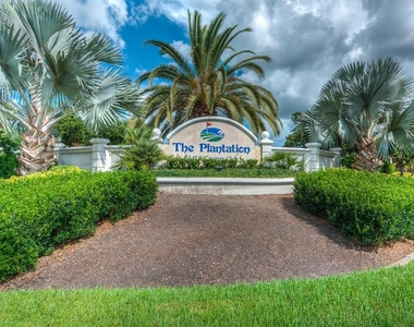 130 Southampton Place - Photo Thumbnail 2