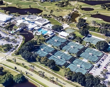 130 Southampton Place - Photo Thumbnail 34