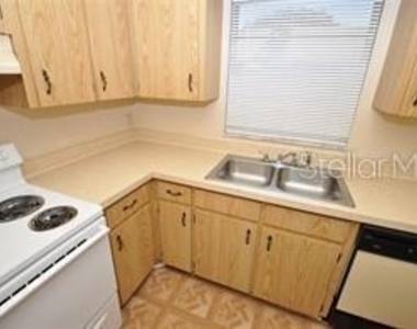 165 Shannon Drive - Photo Thumbnail 6