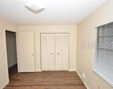 165 Shannon Drive - Photo Thumbnail 7