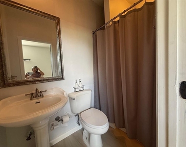 1010 Nw 120th Street - Photo Thumbnail 10