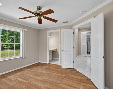 20 Woodford Lane - Photo Thumbnail 46