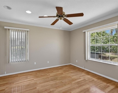 20 Woodford Lane - Photo Thumbnail 45