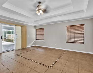 20 Woodford Lane - Photo Thumbnail 29
