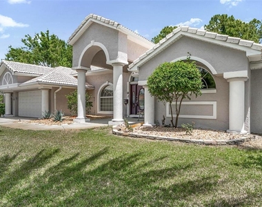 20 Woodford Lane - Photo Thumbnail 1