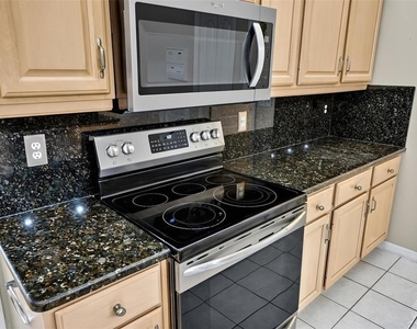 20 Woodford Lane - Photo Thumbnail 23