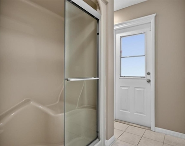 20 Woodford Lane - Photo Thumbnail 49