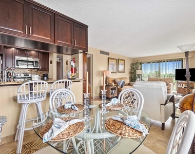 3600 S Ocean Shore Boulevard - Photo Thumbnail 8