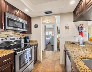 3600 S Ocean Shore Boulevard - Photo Thumbnail 12