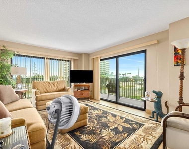 3600 S Ocean Shore Boulevard - Photo Thumbnail 2