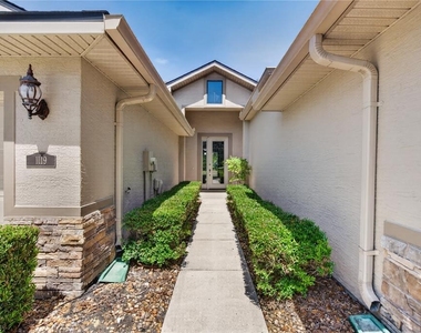 1119 Hansberry Court - Photo Thumbnail 3