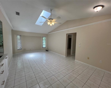 1516 Abel Street - Photo Thumbnail 13