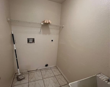1516 Abel Street - Photo Thumbnail 32