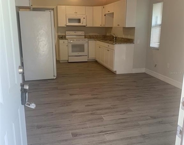 11452 Oceanspray Avenue - Photo Thumbnail 4
