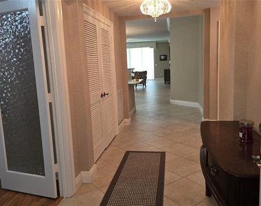 2925 Terra Ceia Bay Boulevard - Photo Thumbnail 3