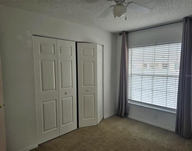 4202 Caddie Drive E - Photo Thumbnail 20