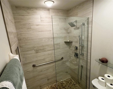 8735 Olde Hickory Avenue - Photo Thumbnail 17