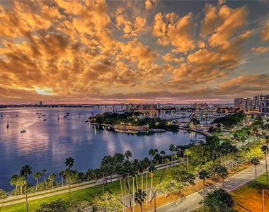 615 S Palm Avenue - Photo Thumbnail 17